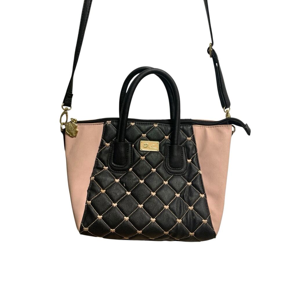 Luv Betsey Johnson Black Pink Heart Quilted Handbag Shoulder Bag Medium